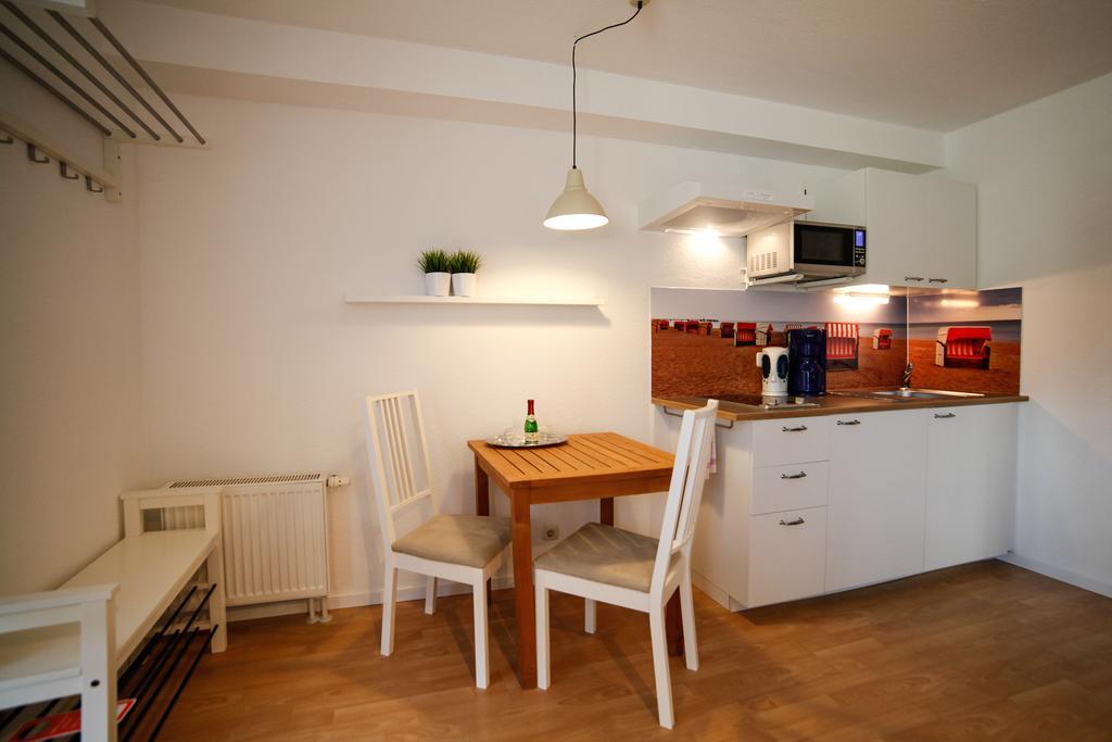 Captain Pahlen Ferienanlage Zingst Chambre photo