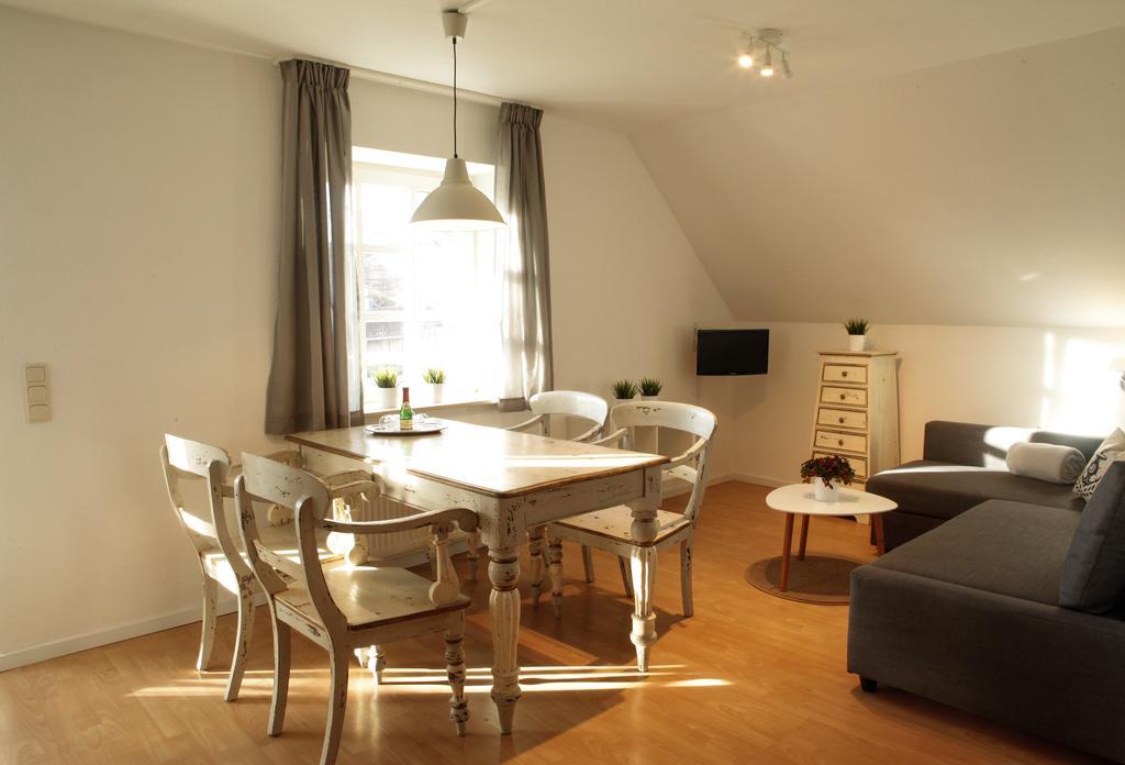Captain Pahlen Ferienanlage Zingst Chambre photo